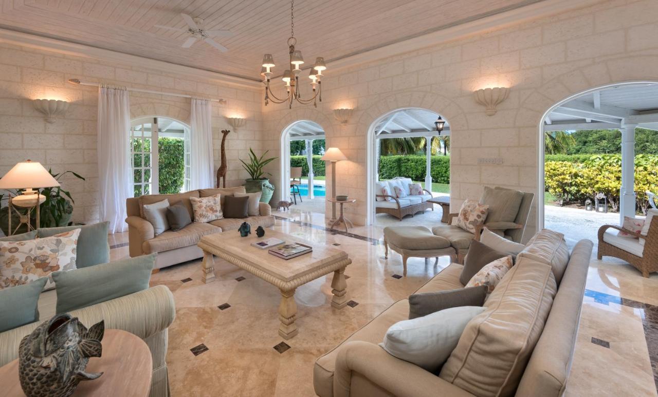 Coconut Grove 1, Luxury Villa By Island Villas Saint James Bagian luar foto