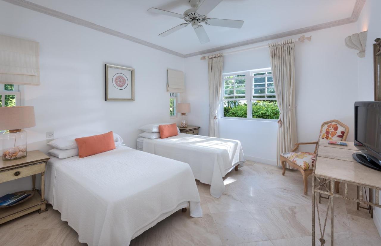 Coconut Grove 1, Luxury Villa By Island Villas Saint James Bagian luar foto